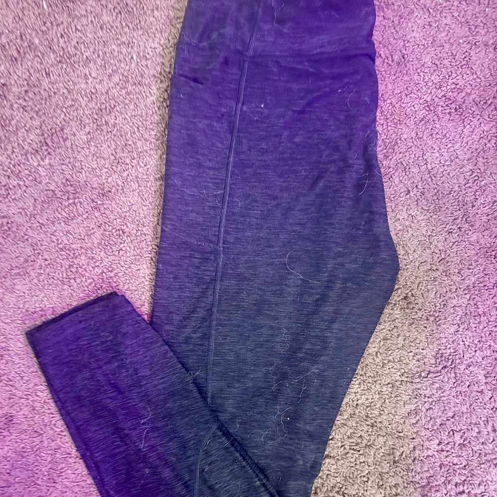 Women’s Charcoal Gray Victoria’s Secret Sport Leggibgs